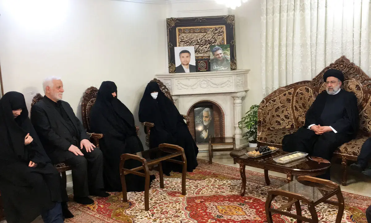 شهید صیاد خدایی از امتحان خود در دفاع از انقلاب و نظام اسلامی سربلند بیرون آمد
