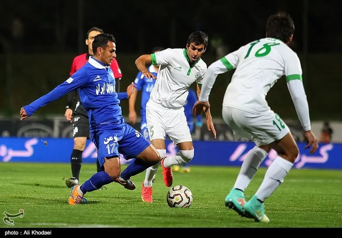 صدر جدول تکان نخورد/استقلال به نفع پرسپولیس مساوی کرد