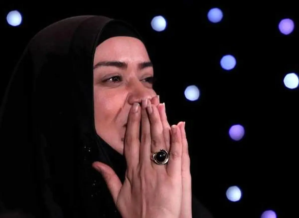 اشکهای الهام چرخنده در برنامه رشیدپور