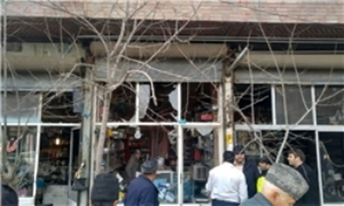 دو مصدوم بر اثر انفجار ناشی از نشت گاز شهری در عجب شیر