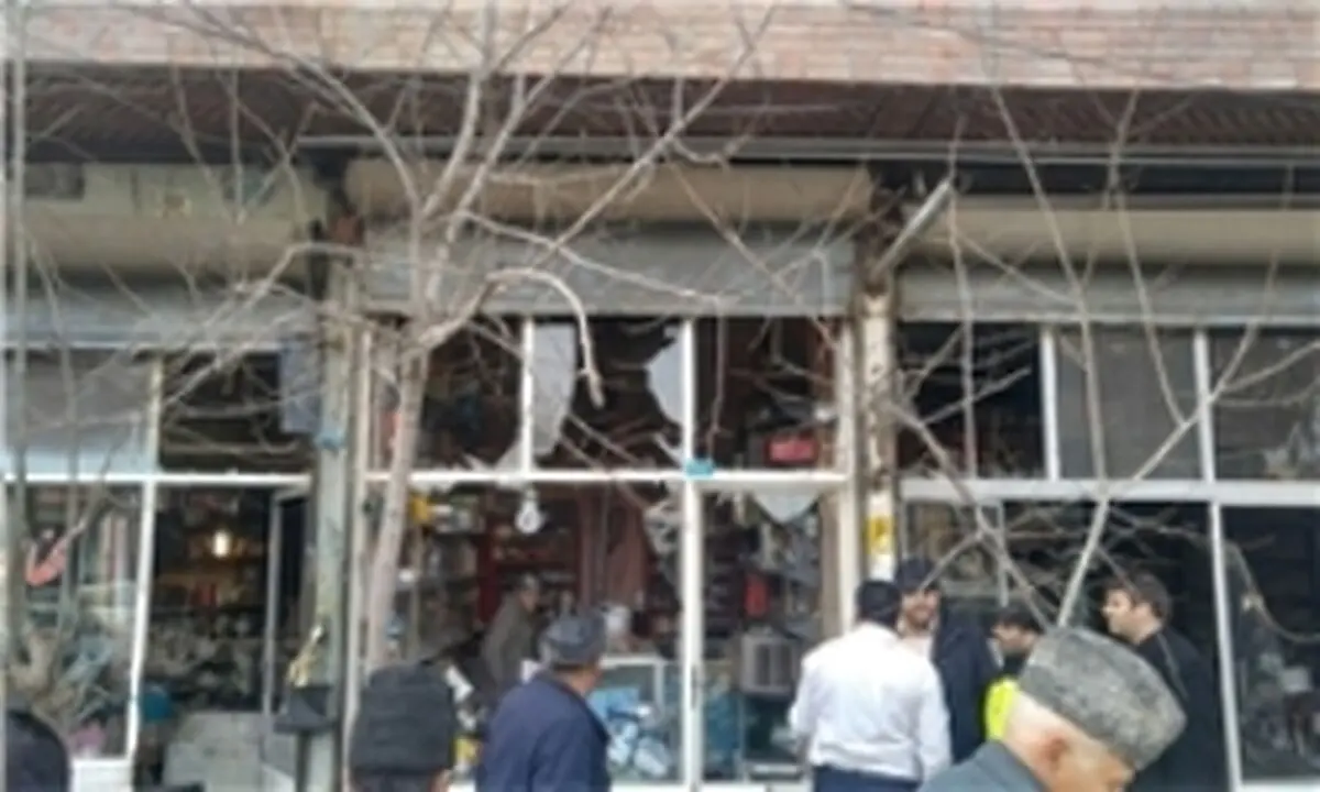 دو مصدوم بر اثر انفجار ناشی از نشت گاز شهری در عجب شیر
