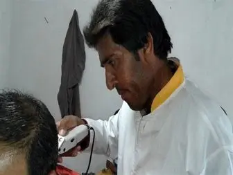 رجب؛ آرایشگر پیوند کلیه‌ای که برای ترویج نماز دستمزد نمی‌گیرد