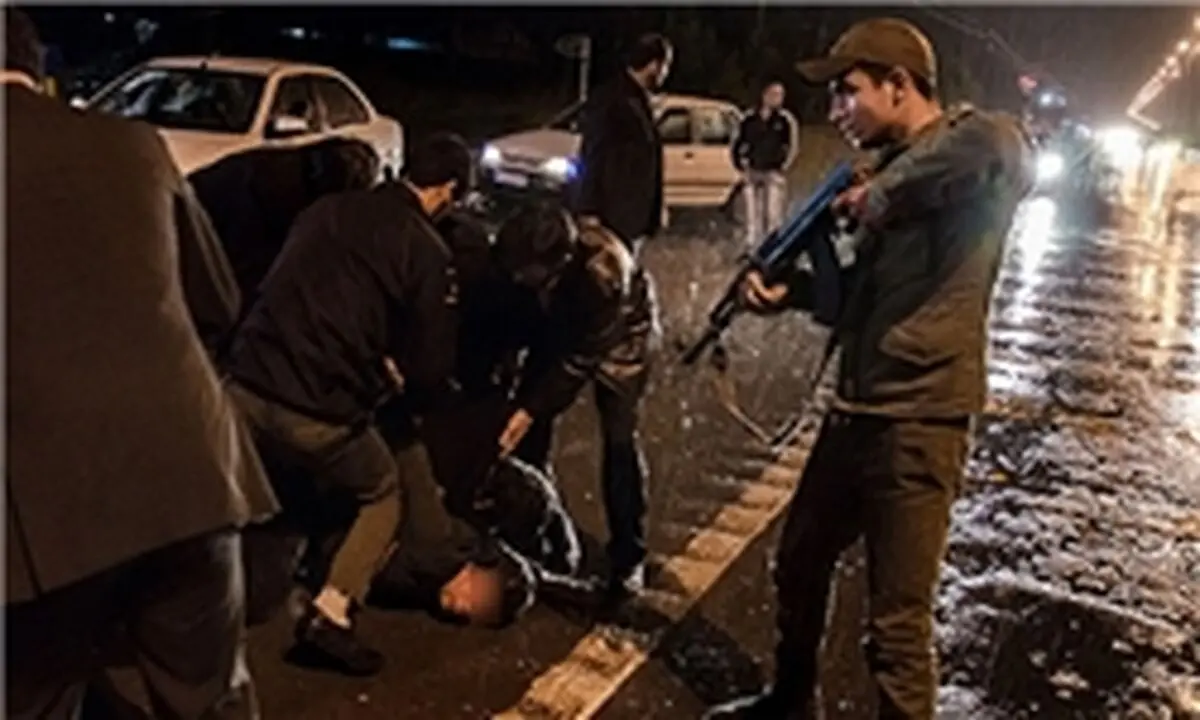 زورگیری با پراید هاچ بک مشکی