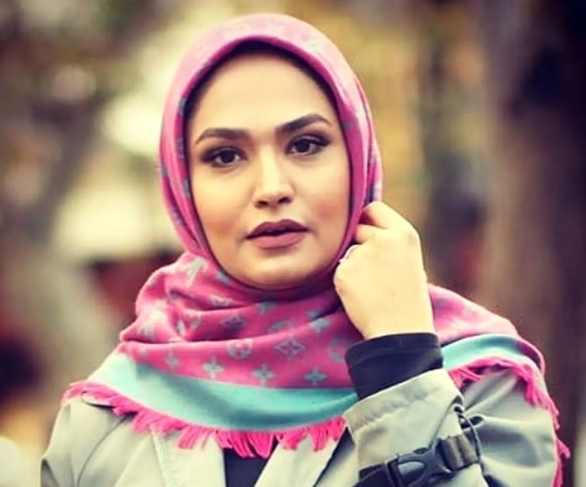 مانتوی پر زرق و برق فریبا باقری /عکس