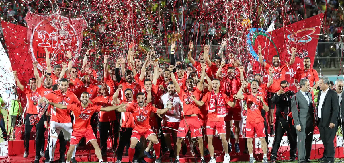 لحظه دراماتیک در جشن قهرمانی پرسپولیس