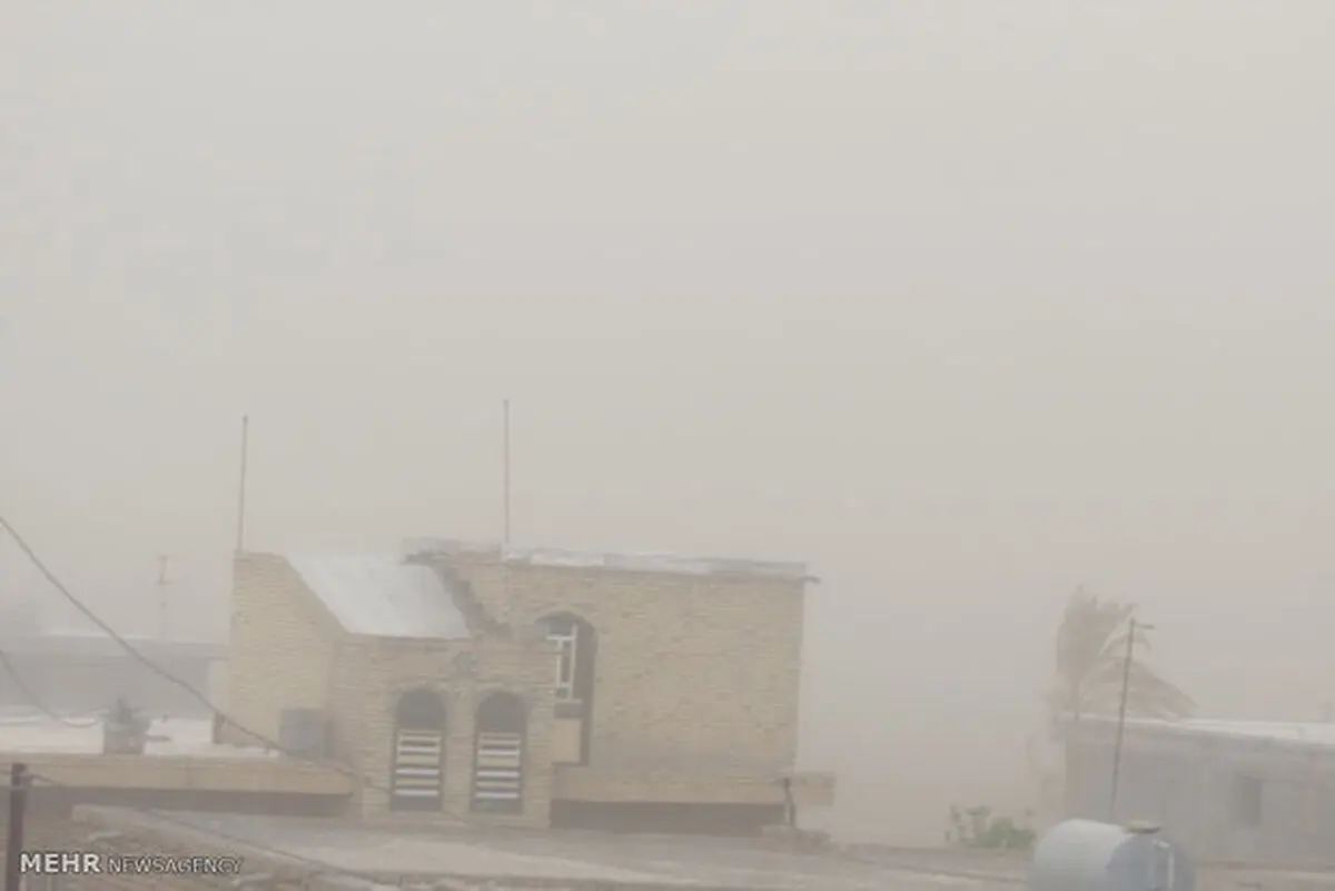گرد و غبار ورامین را فرا گرفت