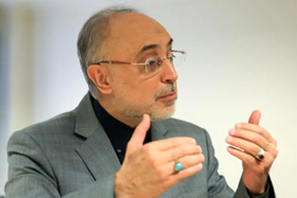 صالحی از نصب ۱۰۰۰ ماشین سانتریفیوژ نسل دوم خبر داد