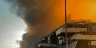 جهنمی از آتش در کشتی آمریکایی+ تصاویر