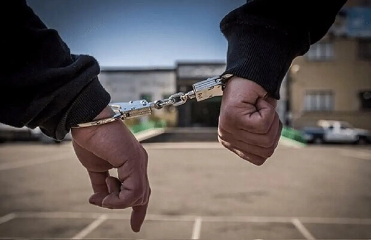 جنجال فیلم برخورد ناپسند با متهم تبریزی/ ماموران در بازداشت هستند
