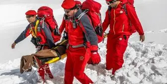 حال 5 کوهنورد زرین کوه دماوند خوب است