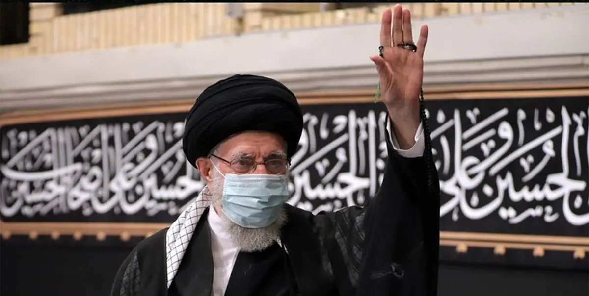 دومین شب مراسم عزاداری حضرت اباعبدالله الحسین(ع) با حضور رهبر انقلاب برگزار شد