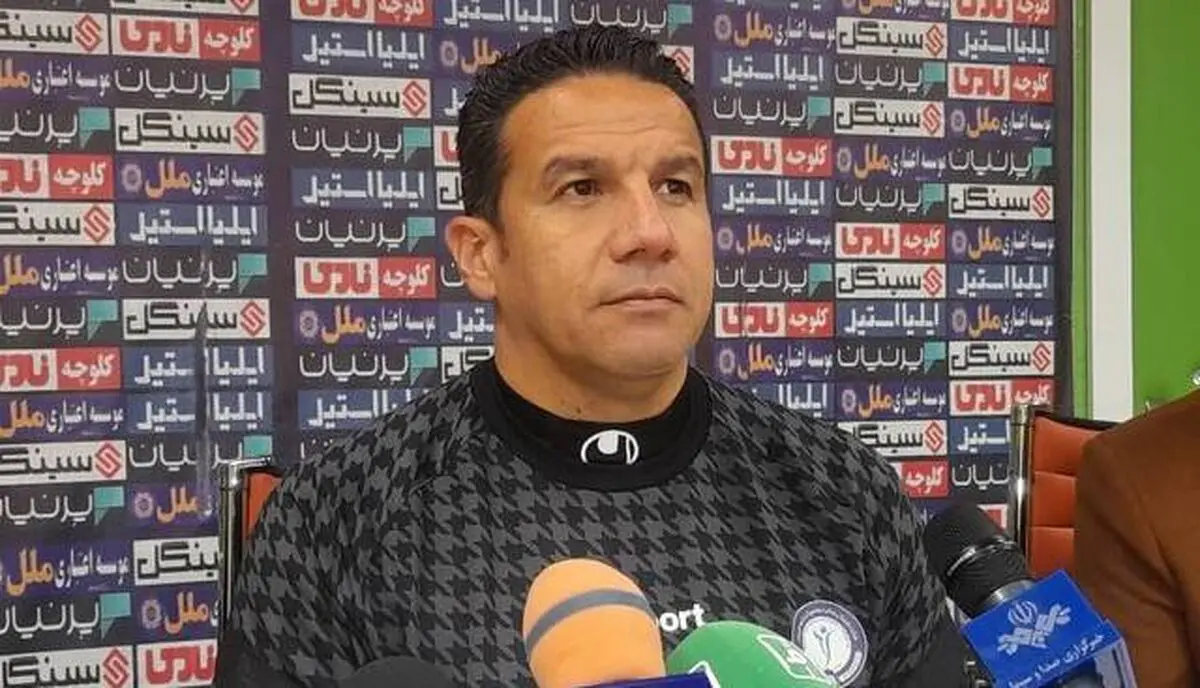 آینده‌مان را روشن می‌بینم