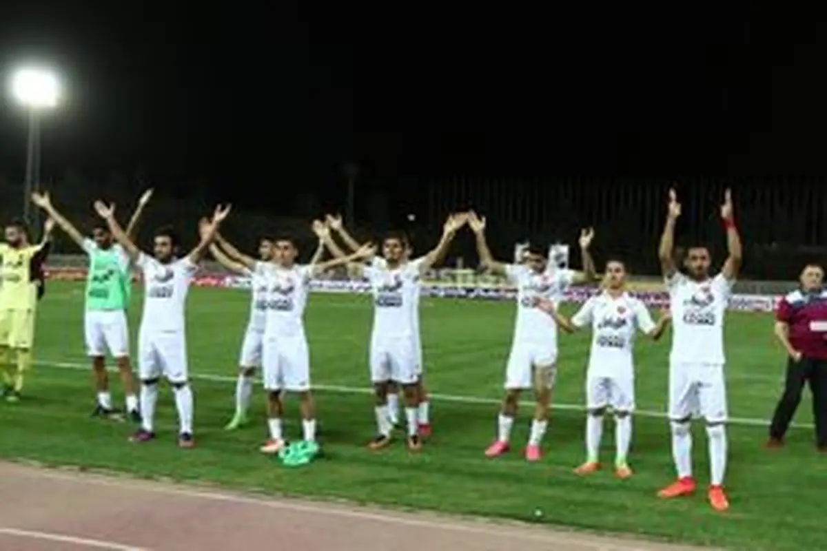 بازیکنان پرسپولیس شارژ شدند