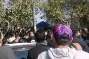 حمله اغتشاشگران به انتظامات بهشت زهرا(س)
