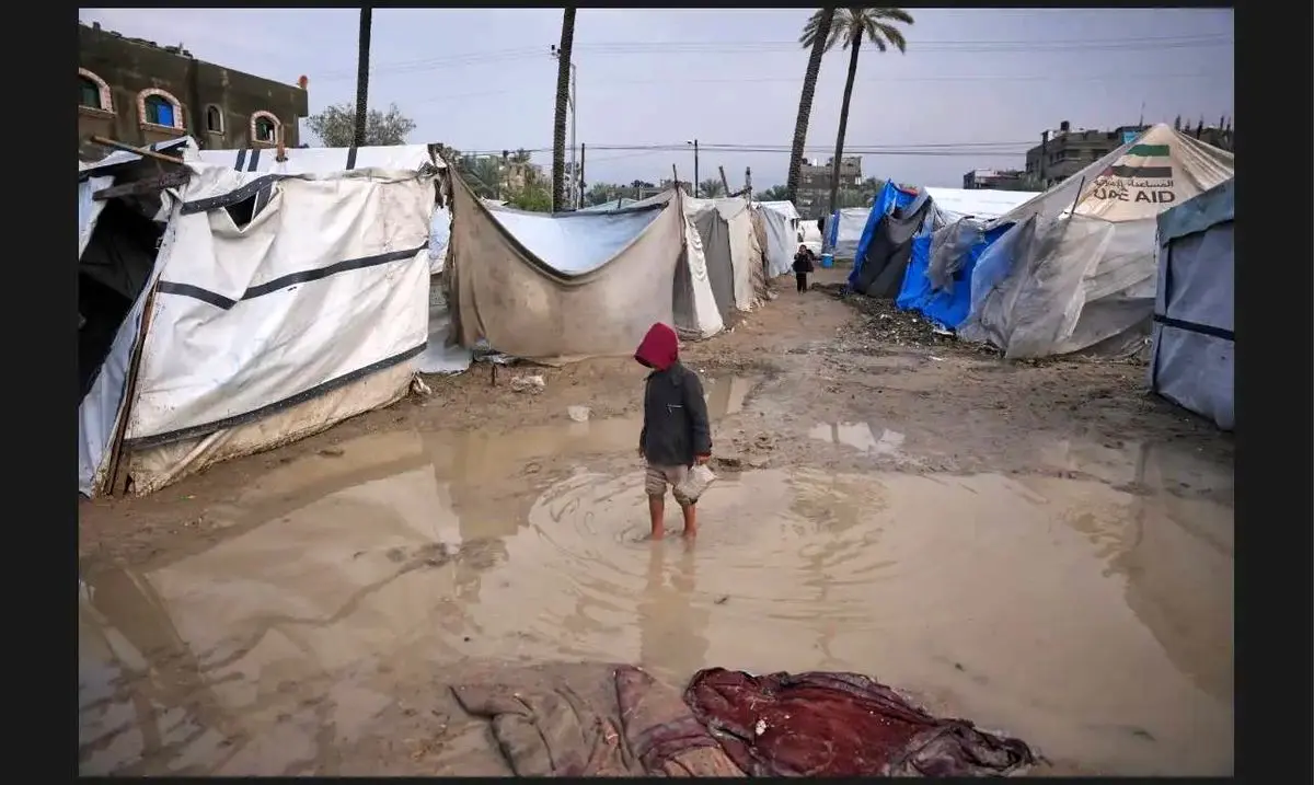 اوضاع فاجعه بار غزه در پی سرد شدن هوا و بارش‌های شدید