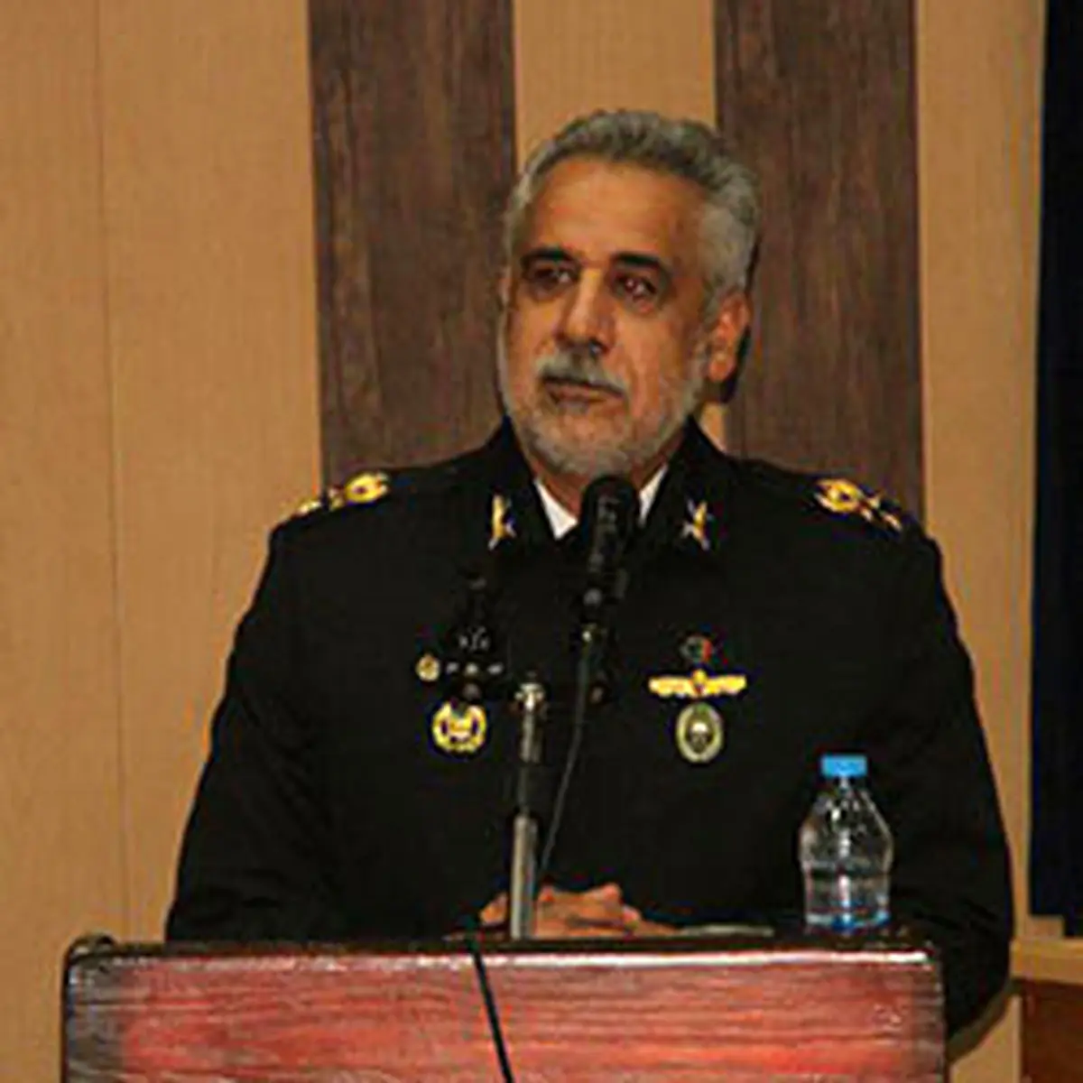 وجود جوانان انقلابی، توطئه دشمن را نابود میکند