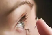 لنز چه خطراتی برای چشممان دارد؟