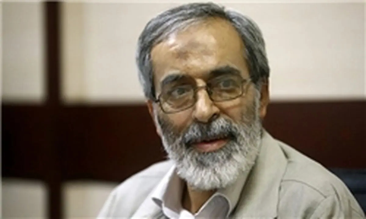 گشت زنی رهبر انقلاب با لباس مبدل