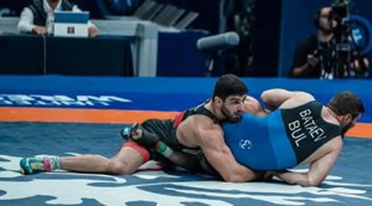 
گام بلند قاسم پور برای دومین طلای جهان
