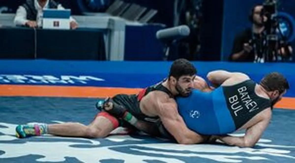 
گام بلند قاسم پور برای دومین طلای جهان
