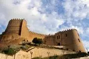 حال فلک‌ الافلاک خوب است