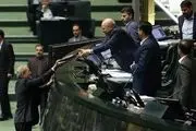 
سیگنال بودجه ۱۴۰۴ به نرخ ارز و تورم/ بالاخره تصمیم بنزینی دولت در سال آینده چه خواهد بود؟