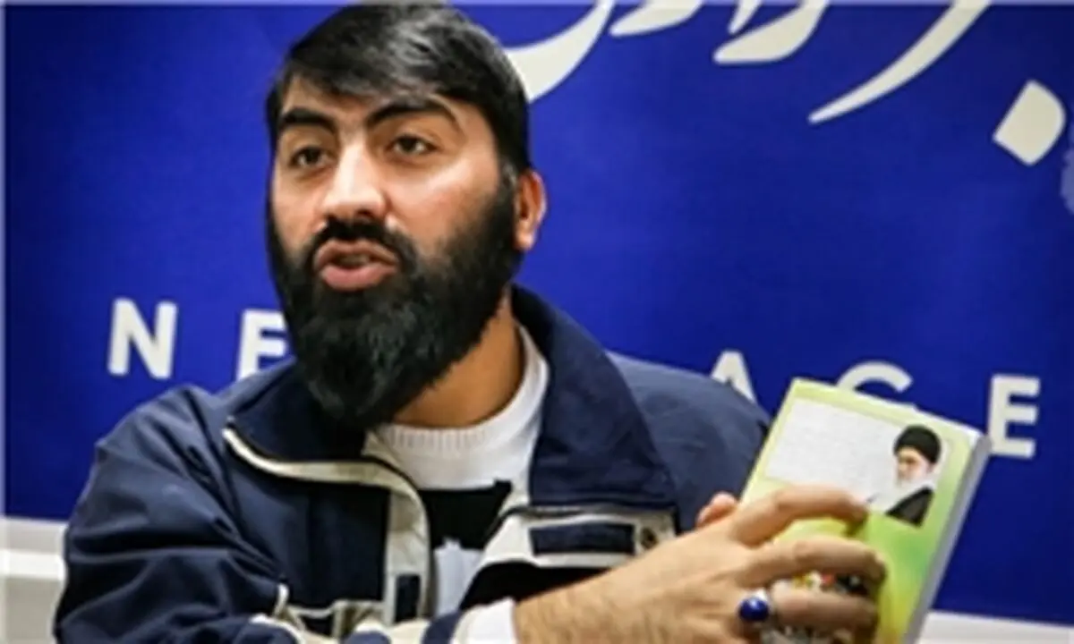 مادرم گفت اگر از حرم حضرت زینب خشتی کم شود چادر سرتان می‌کنم!