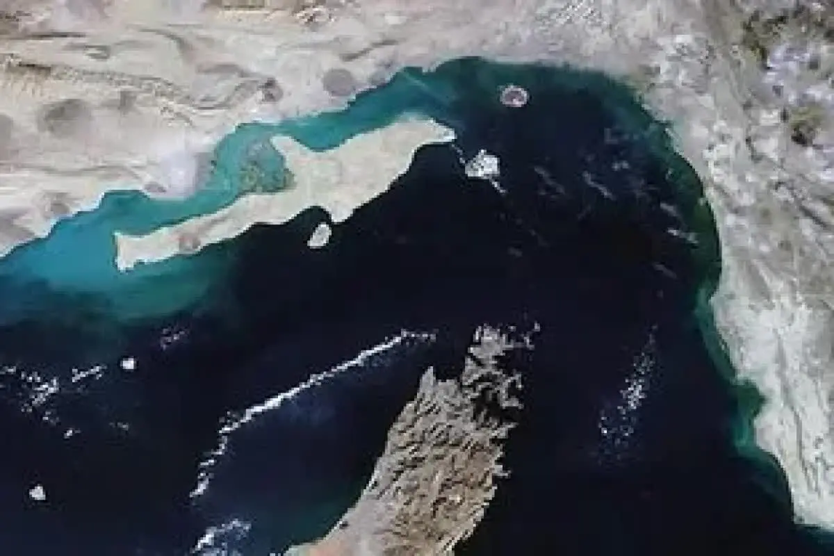 چین چقدر توانست خود را از تنگه هرمز بی‌نیاز کند؟ 