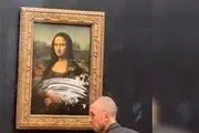 حمله به مونالیزا با کیک!