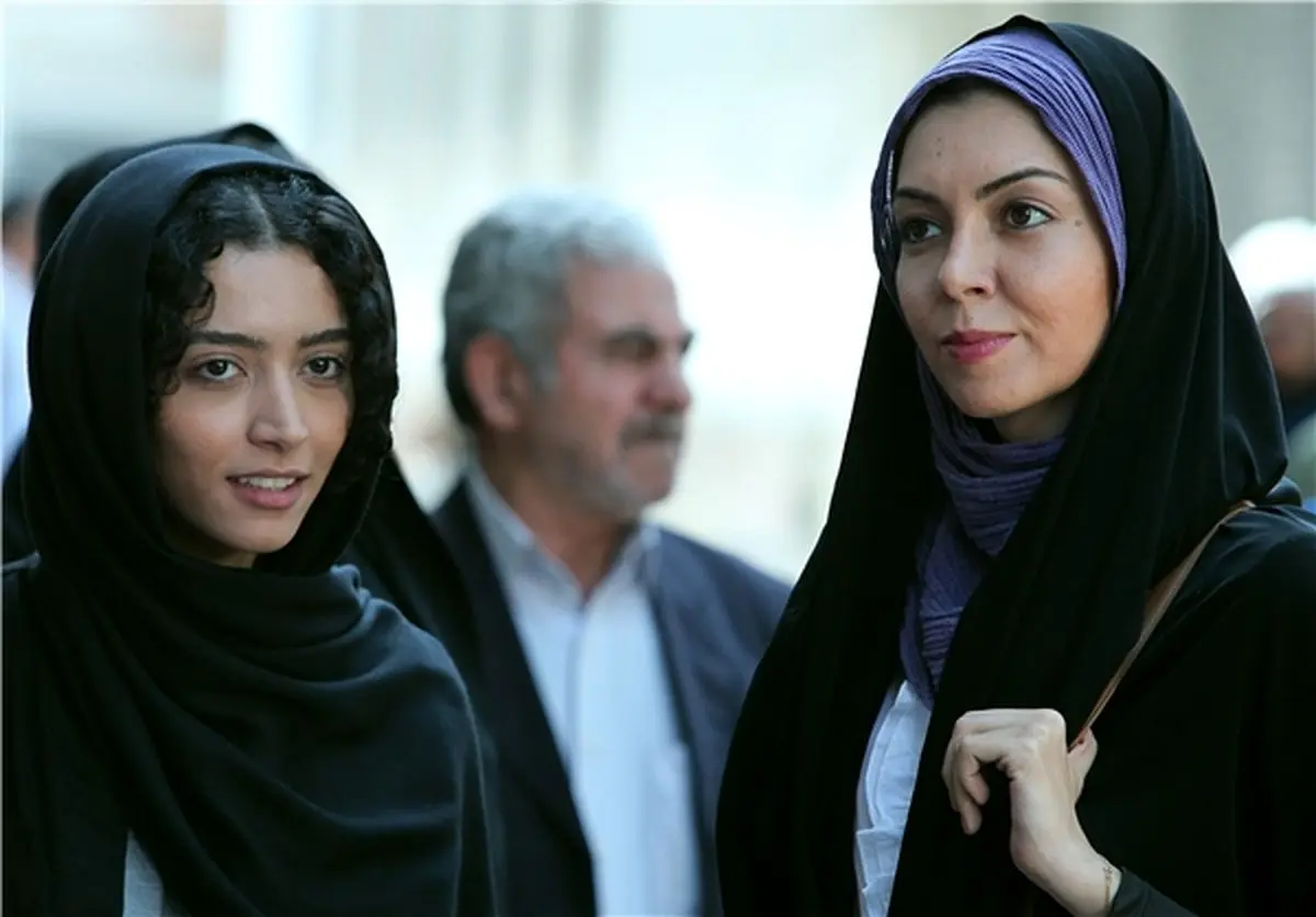 آزاده نامداری در پاریس