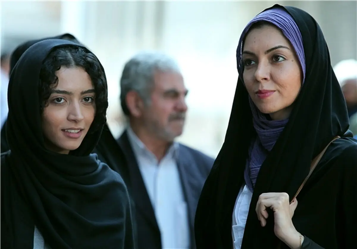 آزاده نامداری در پاریس