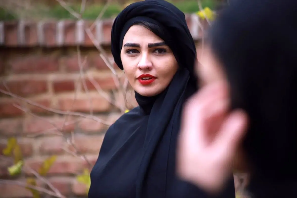 لبان چو پسته خندان سیما خضرآبادی /عکس