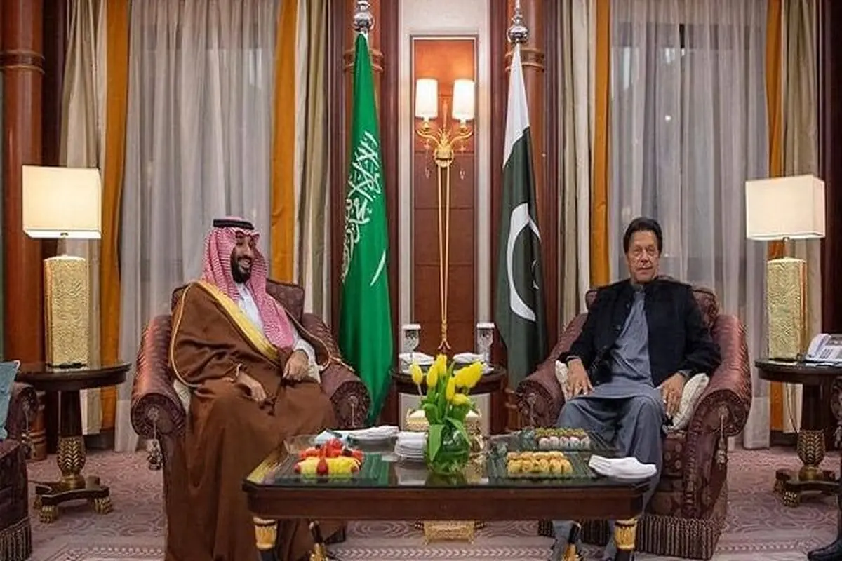 عمران خان و بن سلمان در ریاض دیدار کردند
