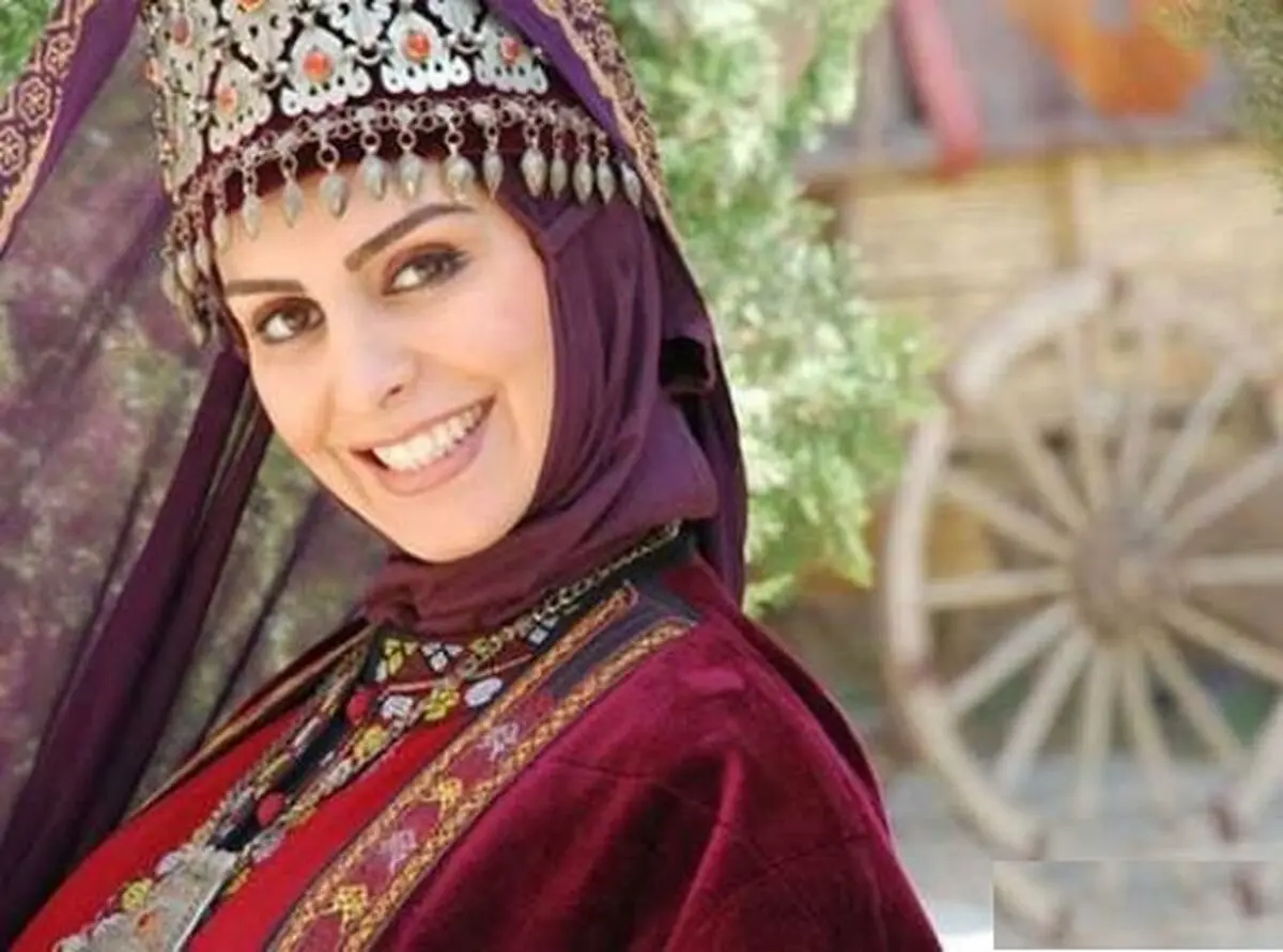 چگونه لباس پوشیدن برای یک بازیگر بسیار مهم است