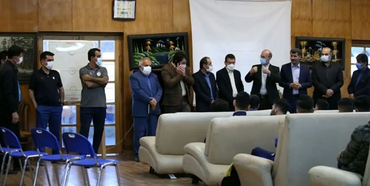 جلسه معارفه سرمربی جدید نفت مسجدسلیمان برگزار شد