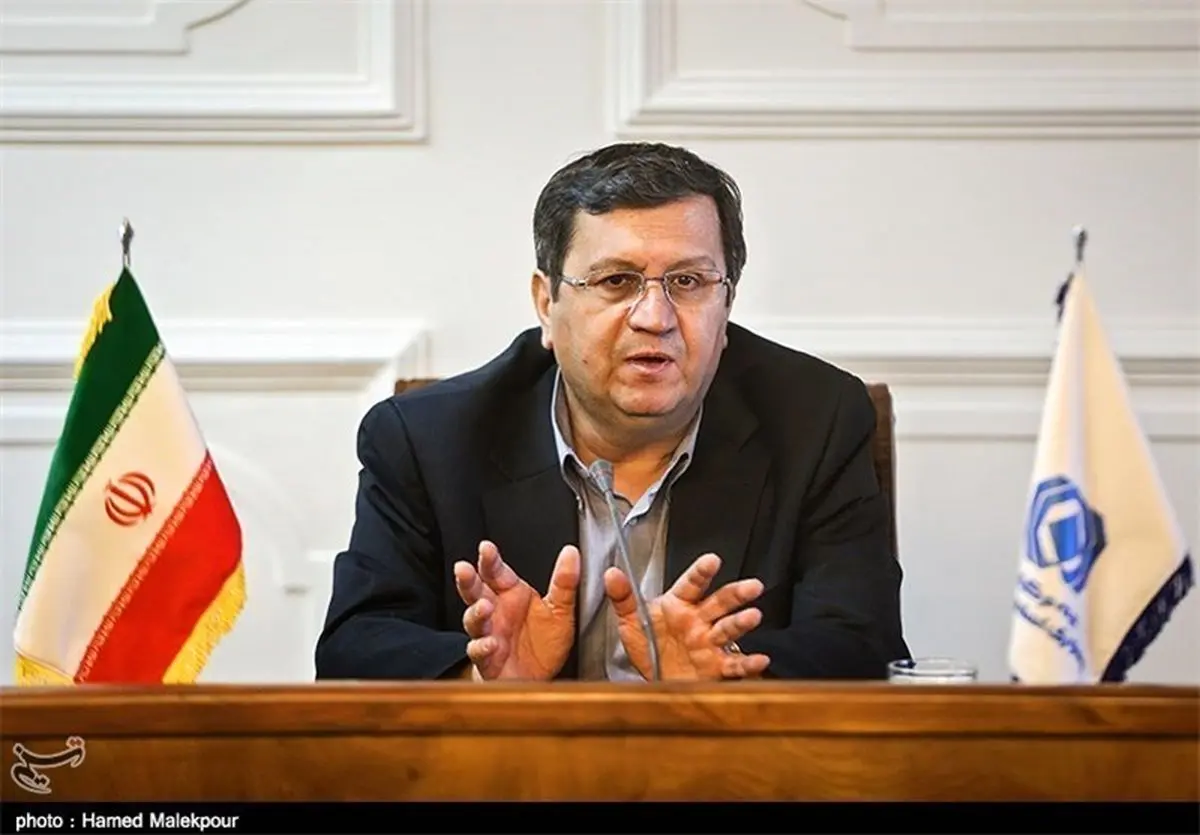 همتی:یک ریال وام بانکی نگرفتهام