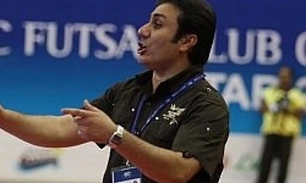 لک: از بازیکنان عذرخواهی کردیم