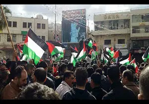 تجمع در نابلس در محکومیت تجاوز رژیم صهیونیستی