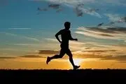 آیا دویدن رو به عقب ورزشی مناسب برای لاغر شدن است؟