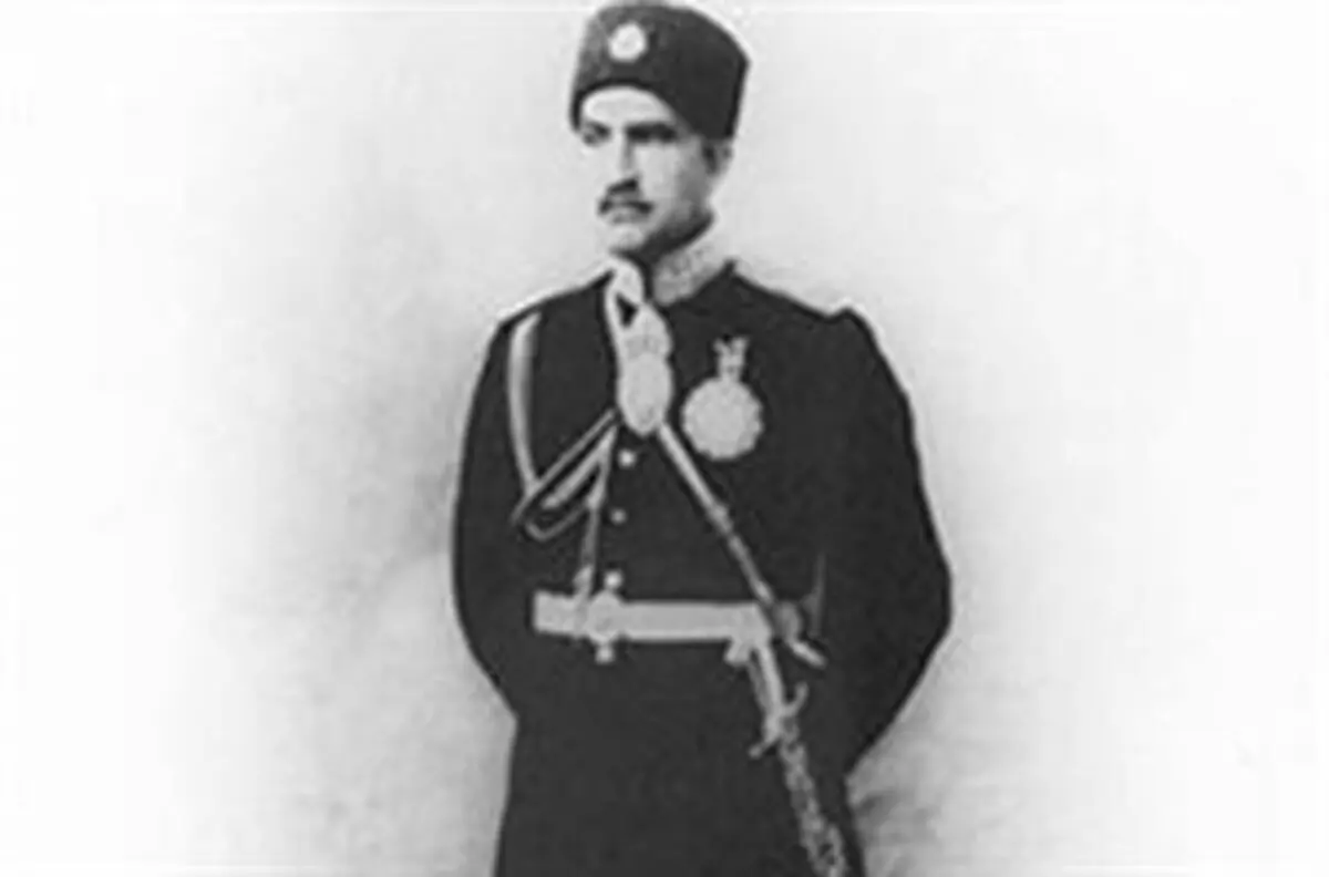 حساب‌های بانکی رضاشاه ده برابر بودجه ایران!