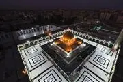 تعویض پرچم حرم حضرت زینب(س)/ گزارش تصویری