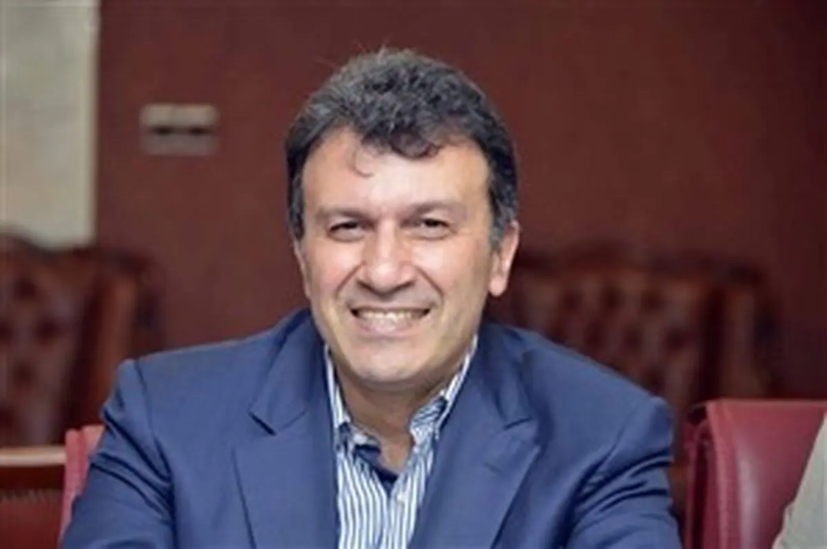قطع همکاری هاشمی با سرخ پوشان تهرانی؟