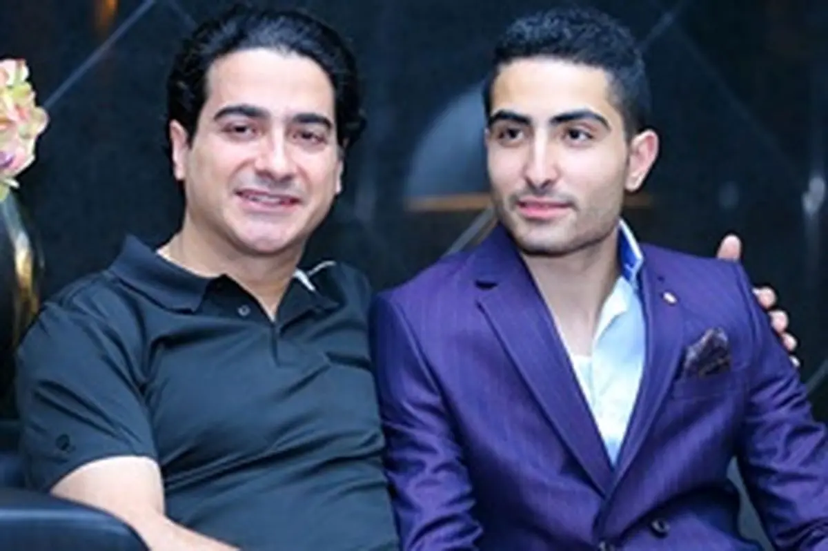 وقتی پسر کوچک شجریان به جای همایون روی صحنه حاضر شد/ عکس