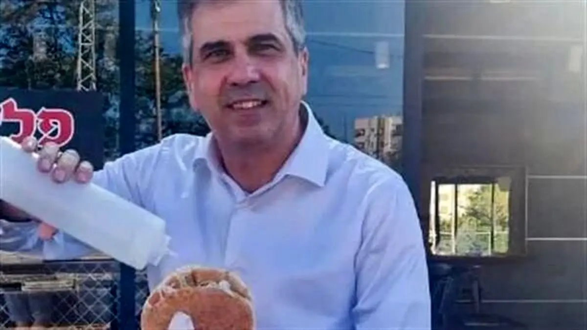 فلافل خوردن وزیر خارجه رژیم صهیونیستی جنجال برانگیز شد