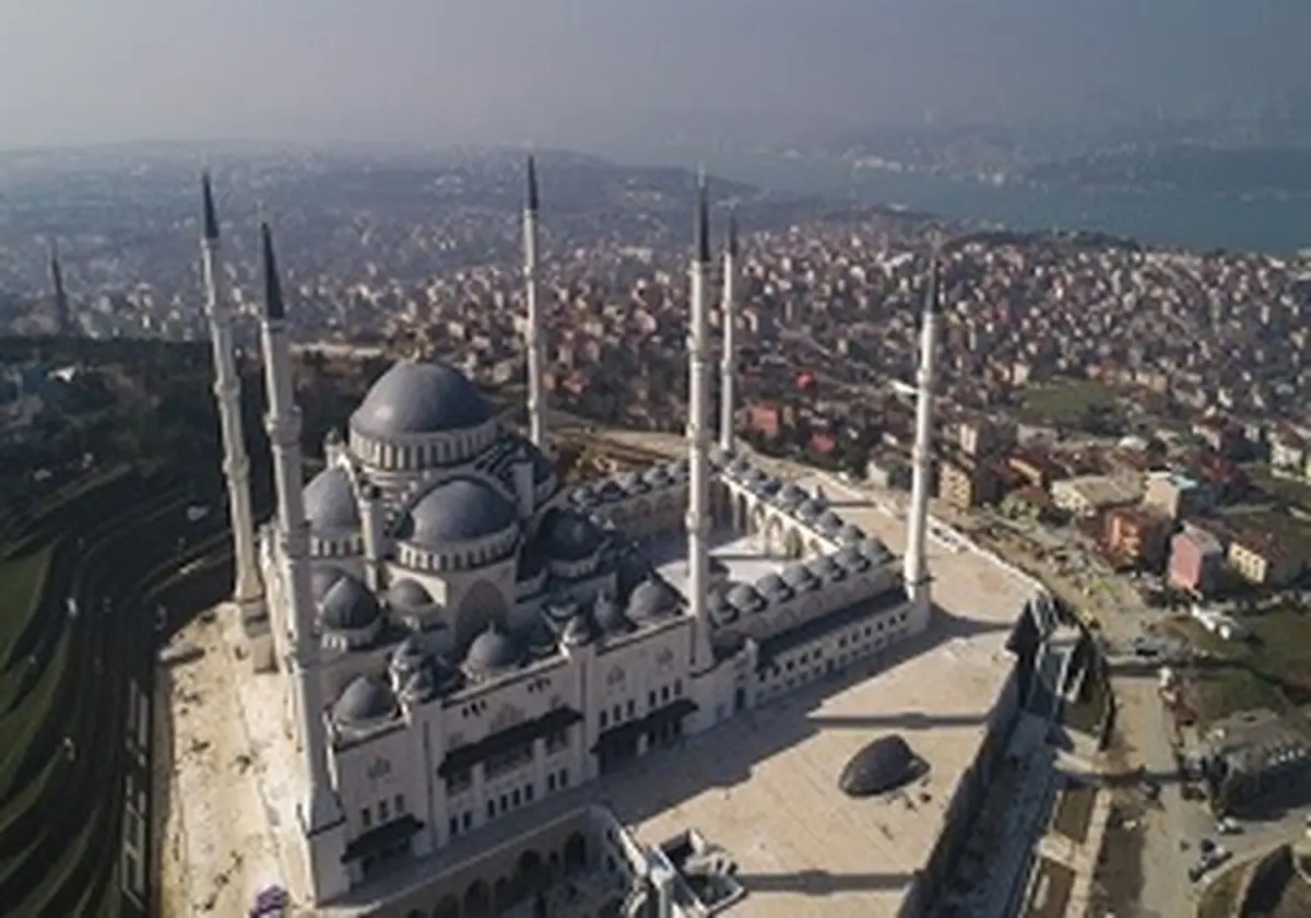 افتتاح بزرگترین مسجد استانبول با حضور اردوغان