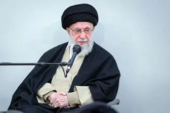 دیدار رهبرانقلاب با امام خمینی و علی خامنه ای و شهید مطهری و شهید بهشتی+فیلم