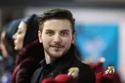 ابروان درهم گره خورده و جذاب دارا حیایی /عکس