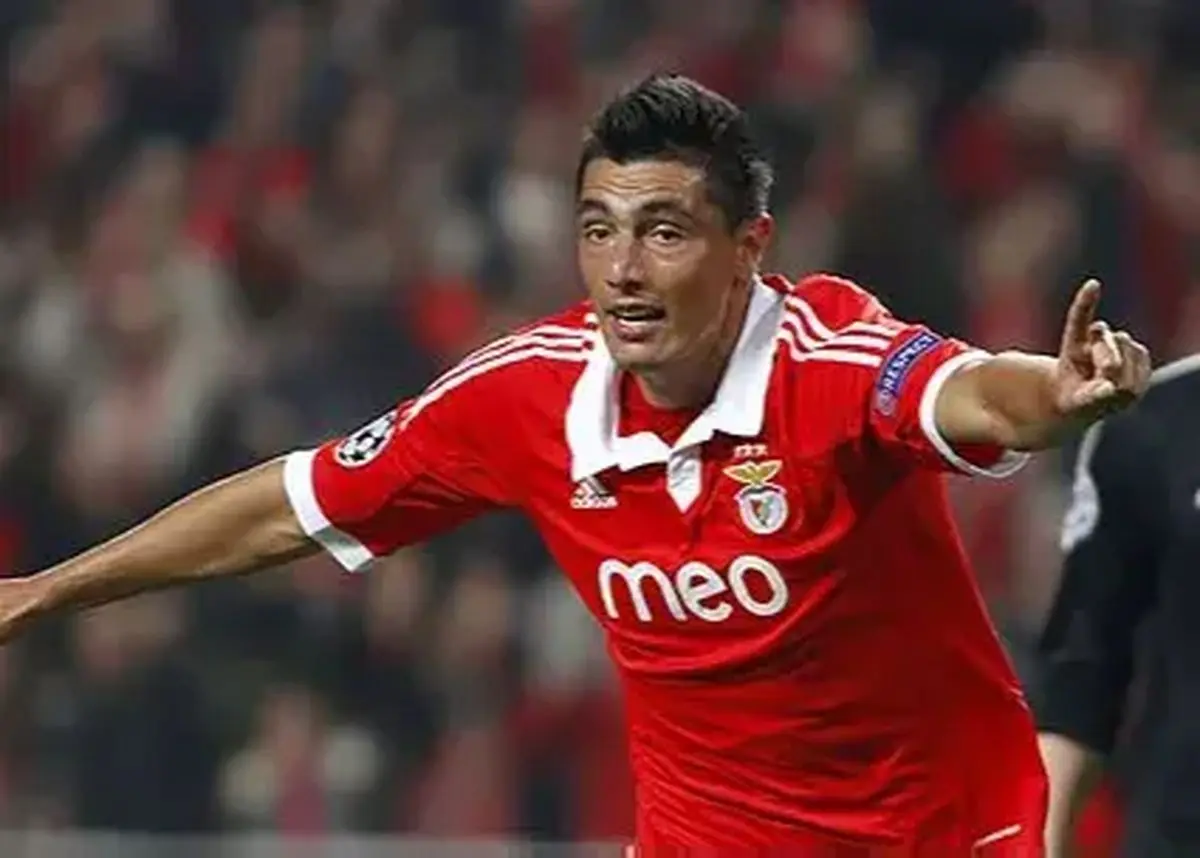 مهاجم سابق پاراگوئه و بنفیکا با فوتبال خداحافظی کرد