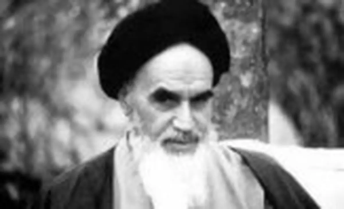 نگاهی به قیامها و مبارزات انقلابی امام خمینی (ره)/ عکس