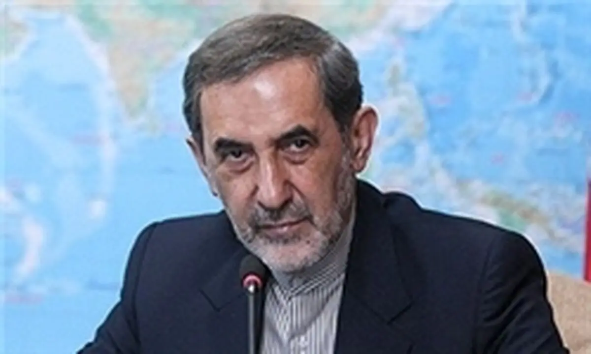 ولایتی: دخالت بیگانگان بر بحران منطقه‌ای خواهد افزود